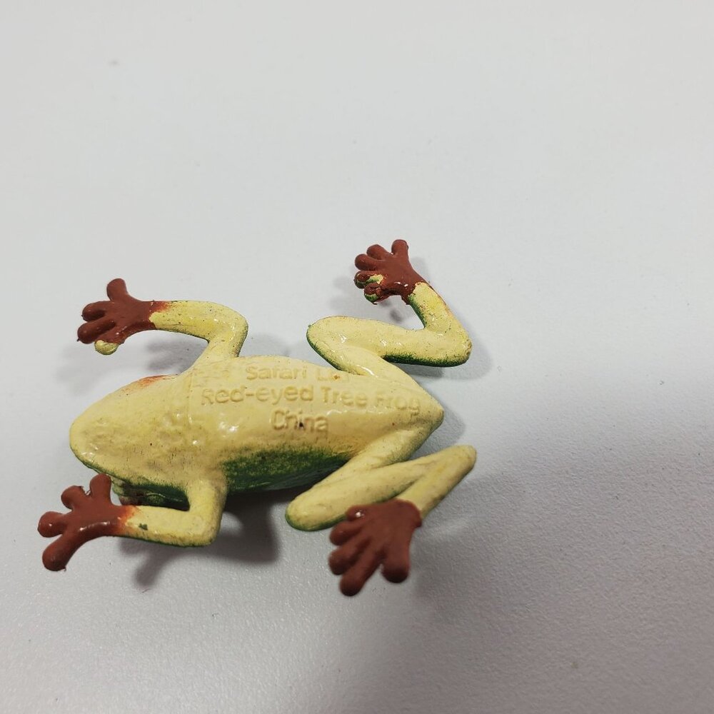 Safari Ltd Frogs And Lily Pad Mini Figures Lot 9 pc Colorful Plastic - Picture 15 of 16